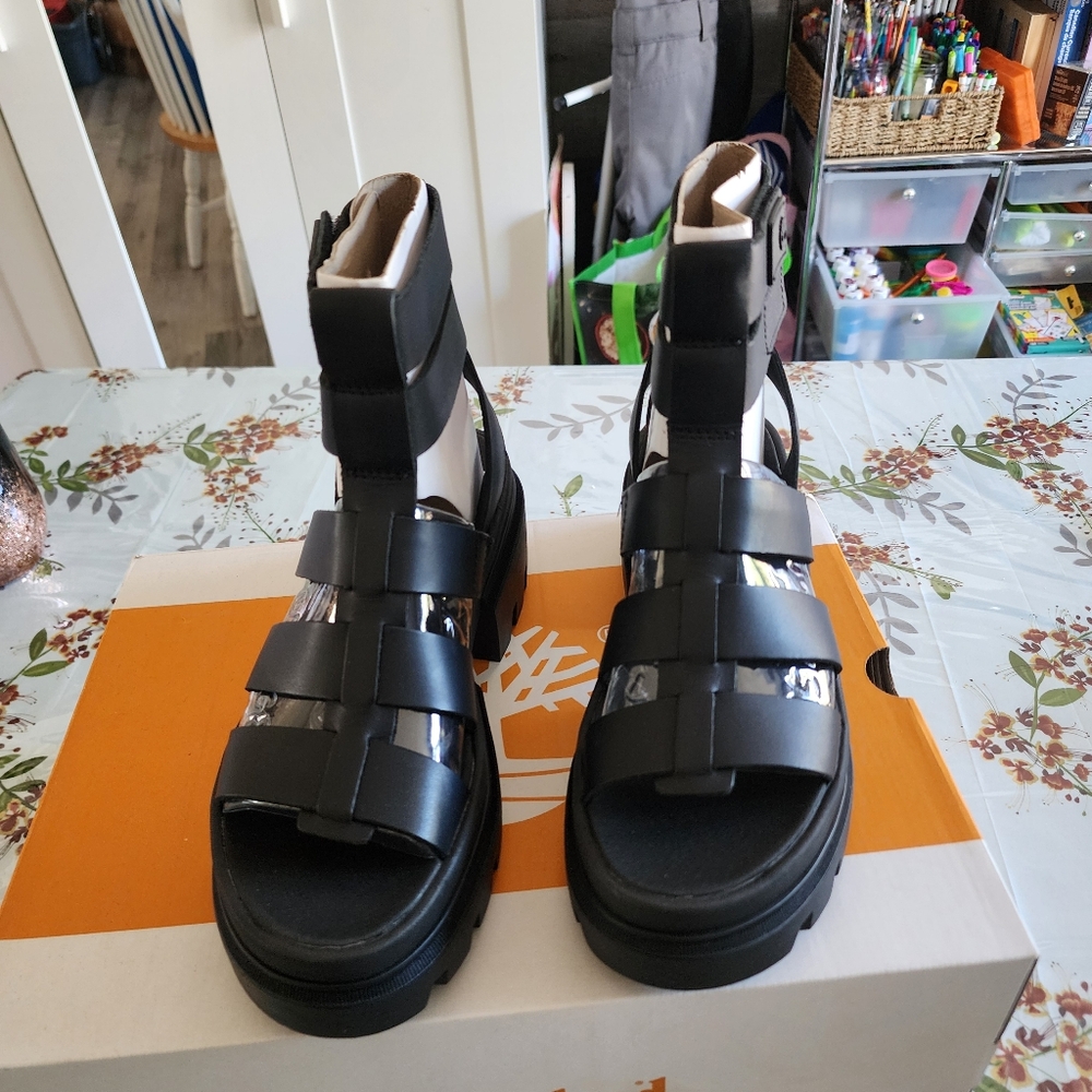 BNWT and box. Timberlands black heeled sandle